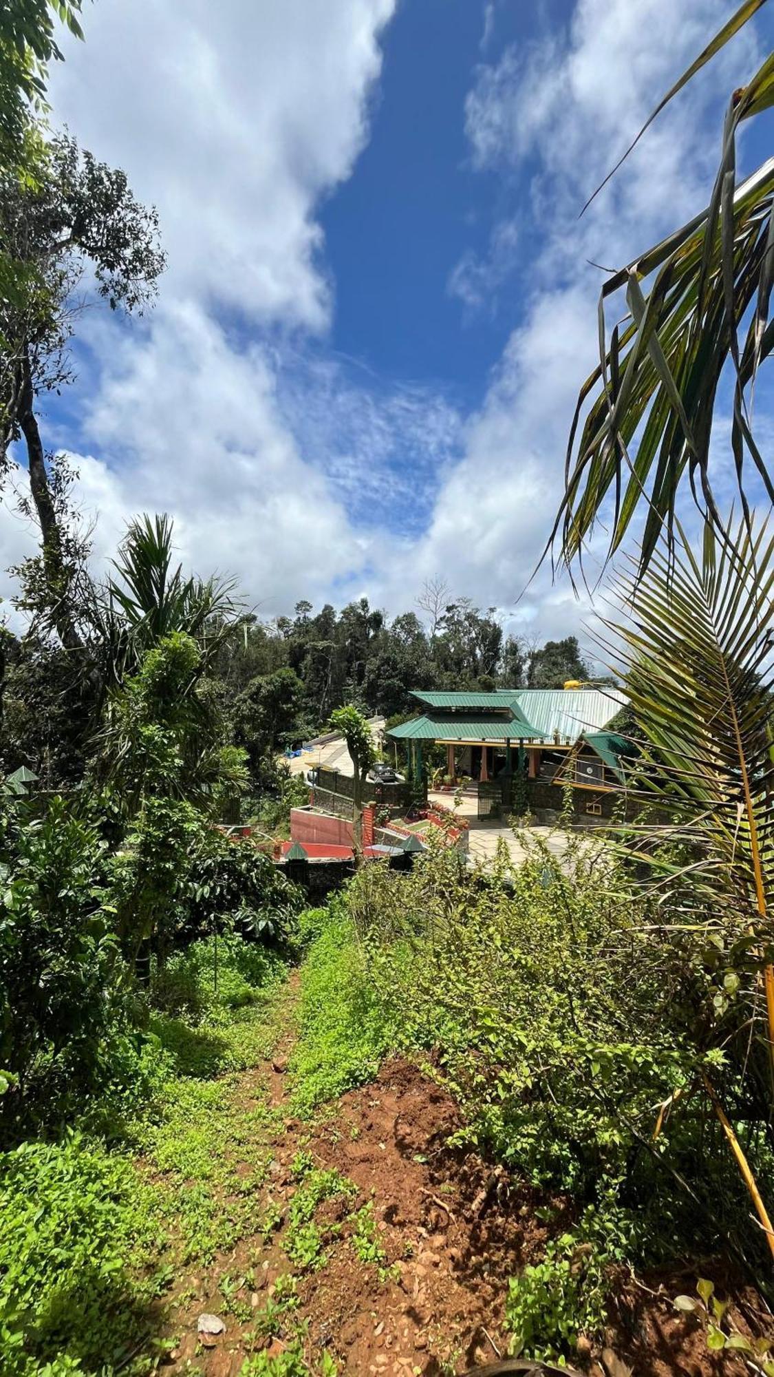 Suvarna Eco Village Madikeri Exteriör bild